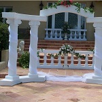 Колонны и арка для декора свадьбы